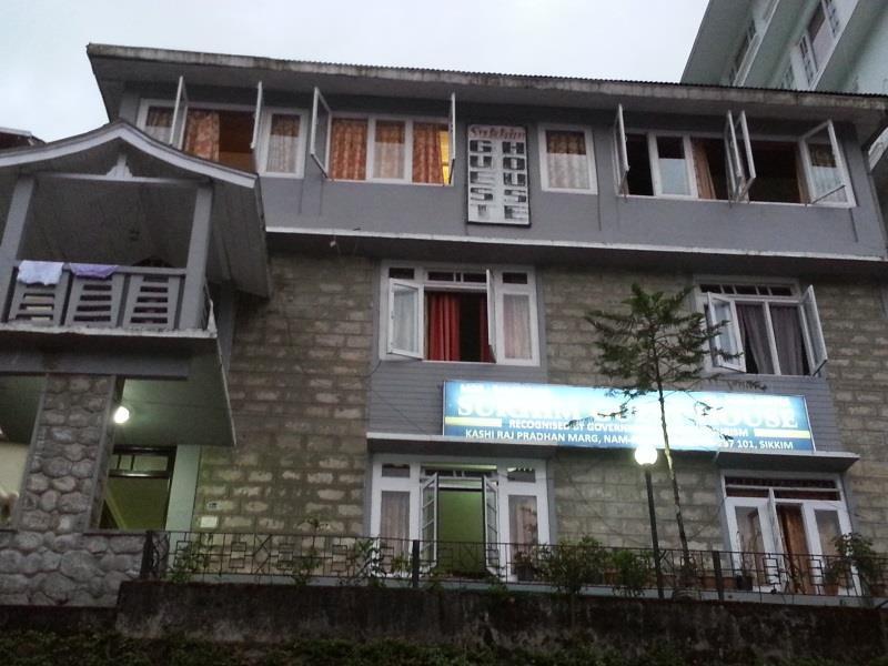 Sukhim Guest House กังต็อก ภายนอก รูปภาพ